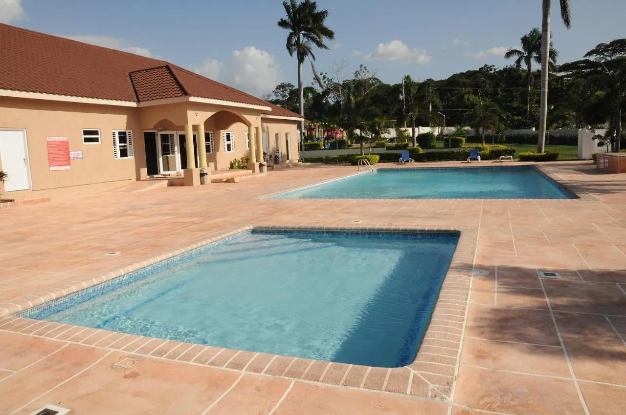 Ochi Rios Drax Hall 3 Bed Sleeps 7 Exquisitely Fully Furnished Accommodations Ocho Rios Villa